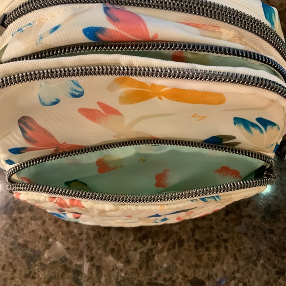 LUG CREAM CANCAN DRAGONFLY MULTI DUO WITH MINUET WALLET.  NWT. BONUS PENCILS - Picture 3 of 14